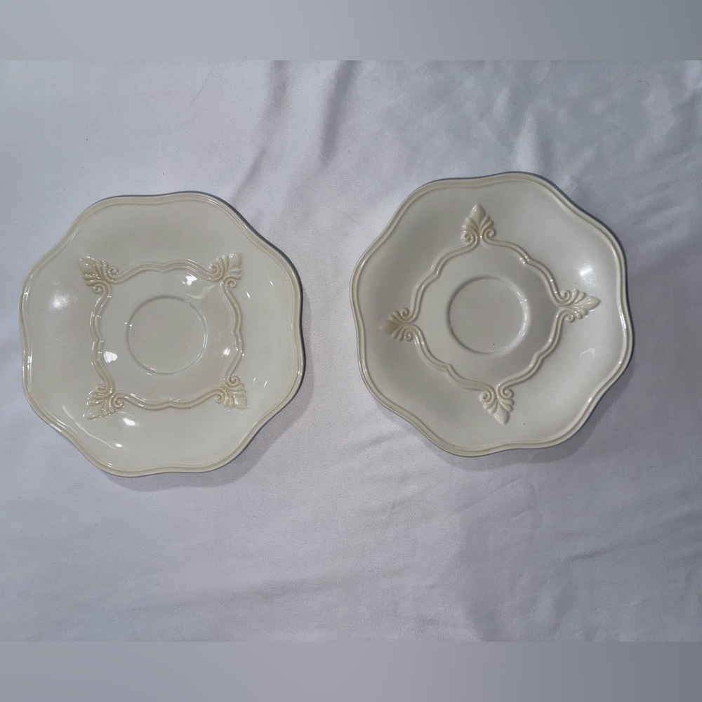 BUTLERS‎ PANTRY GOURMET BY LENOX PLATES. DISCONTINUED. SET OF 2